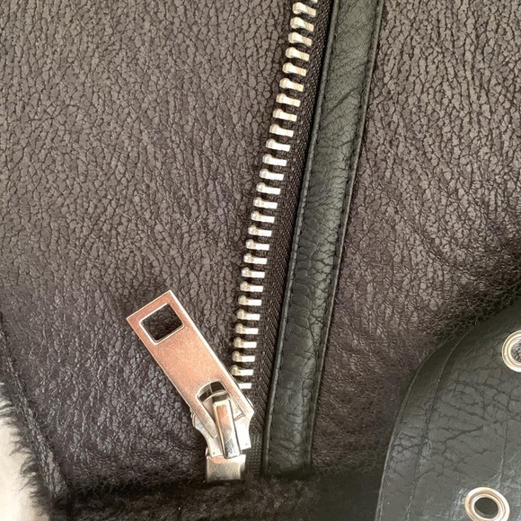 ZARA FAUX SHEARLING/FAUX LEATHER JACKET - Picture 3 of 3